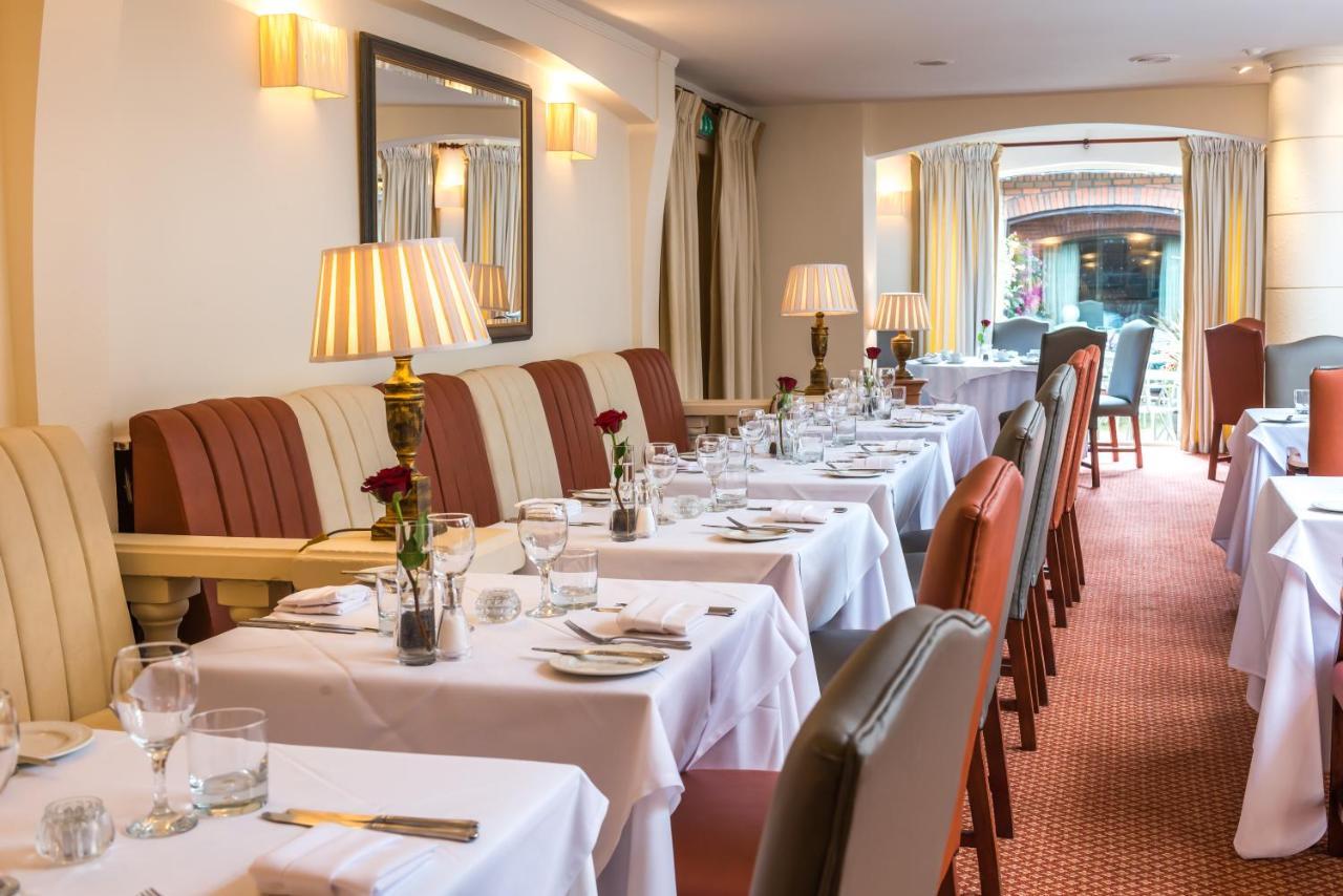 Parkway Hotel & Spa Cwm-brân Kültér fotó