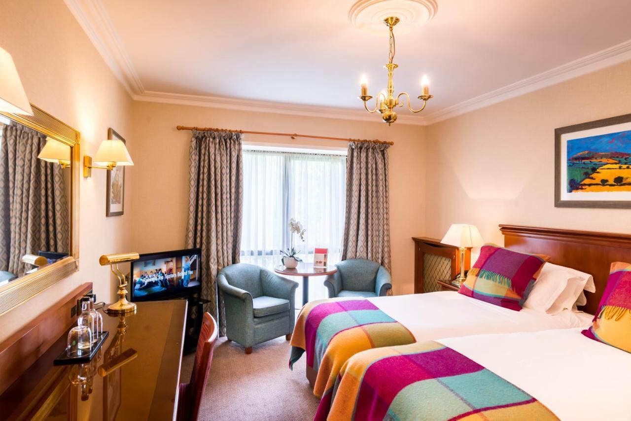 Parkway Hotel & Spa Cwm-brân Kültér fotó